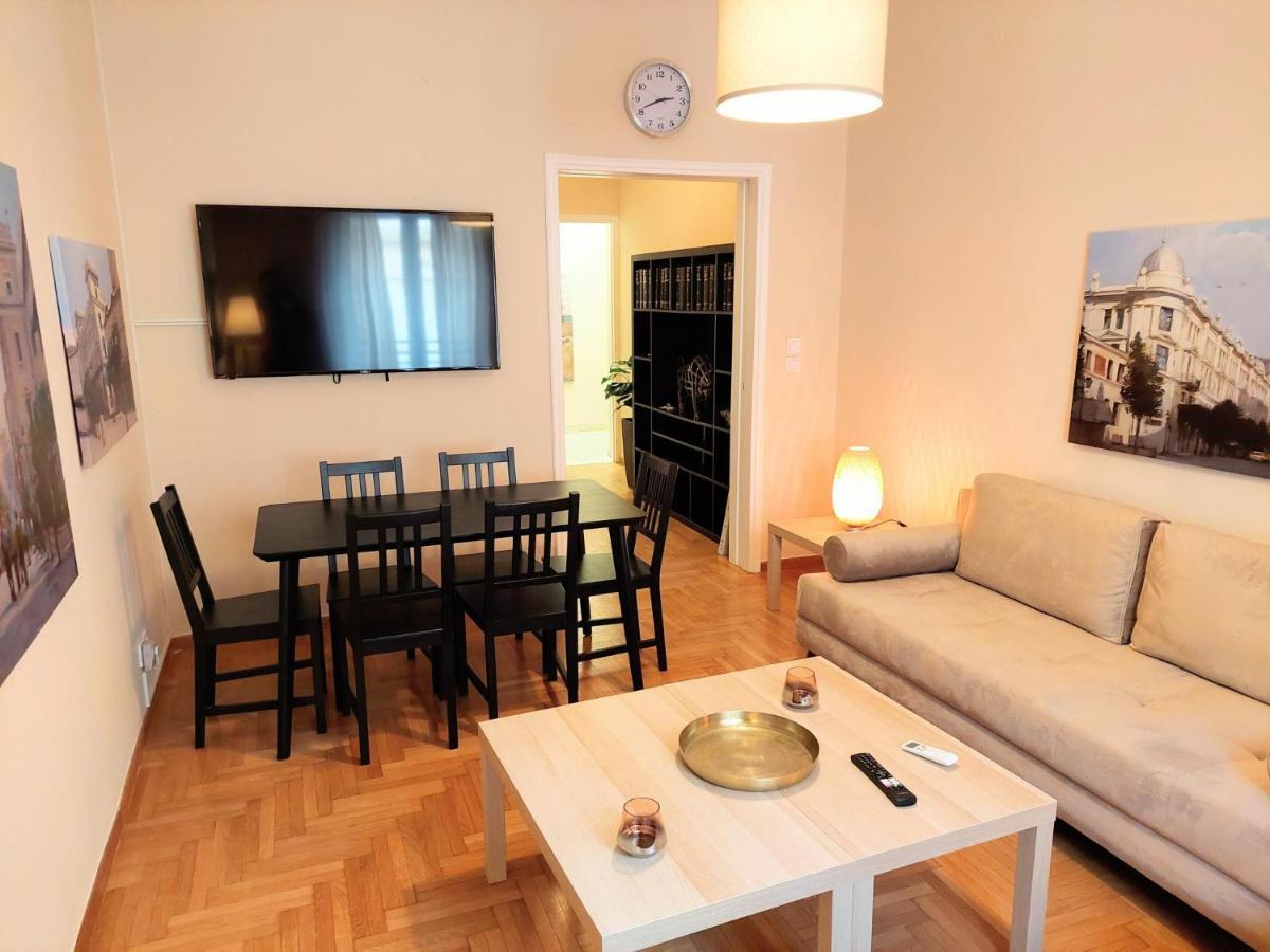 Grand Apartment In Parliament Square Athens Luaran gambar