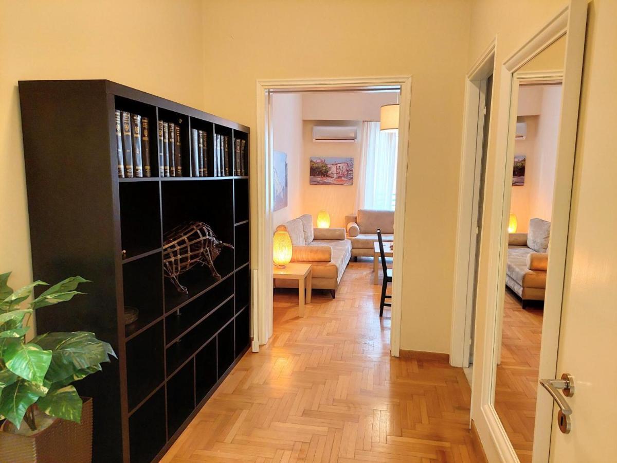 Grand Apartment In Parliament Square Athens Luaran gambar
