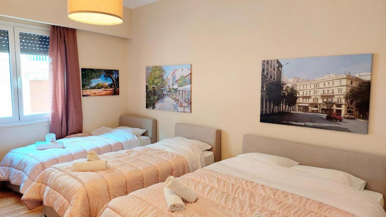 Grand Apartment In Parliament Square Athens Luaran gambar
